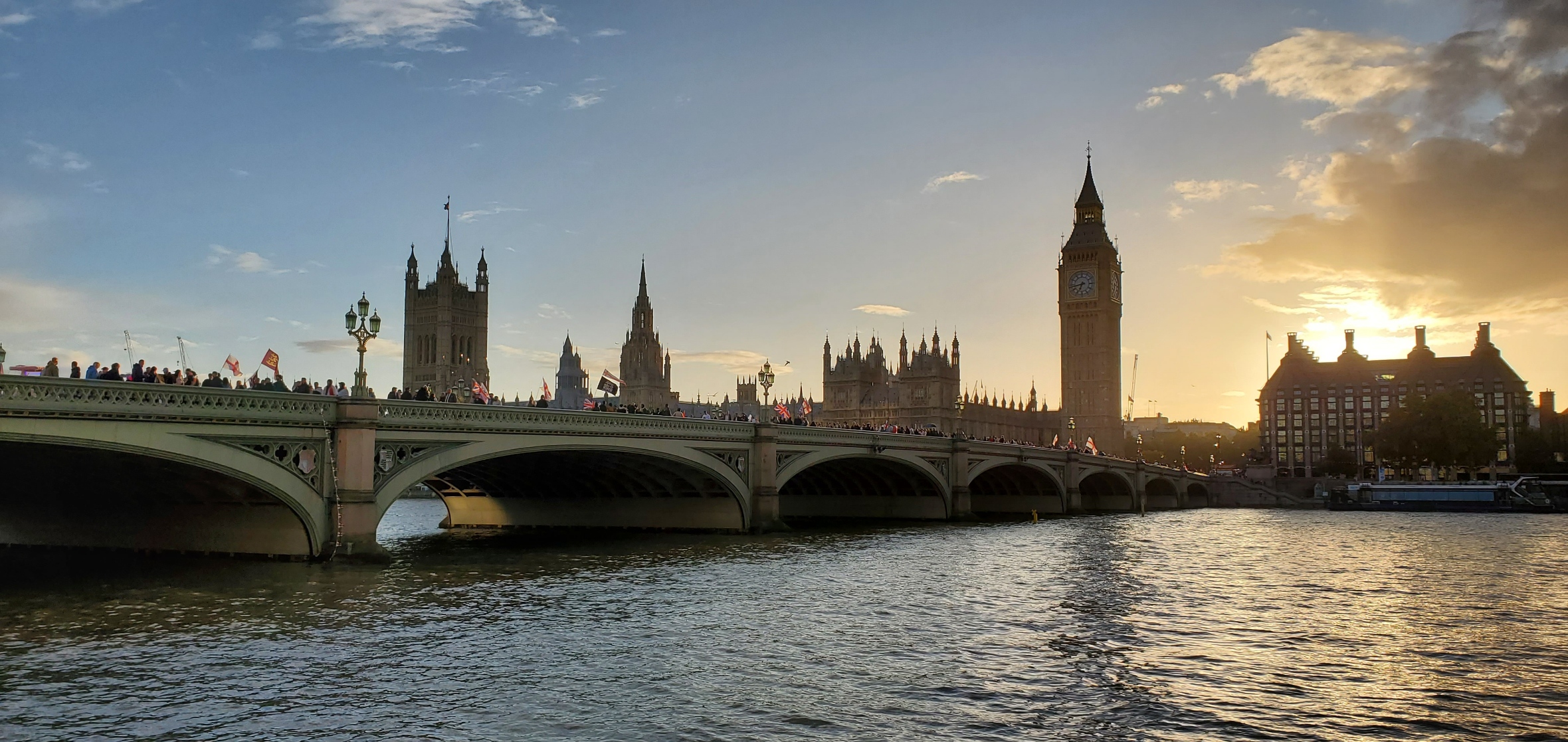 Sign the Petition – Call a General Election